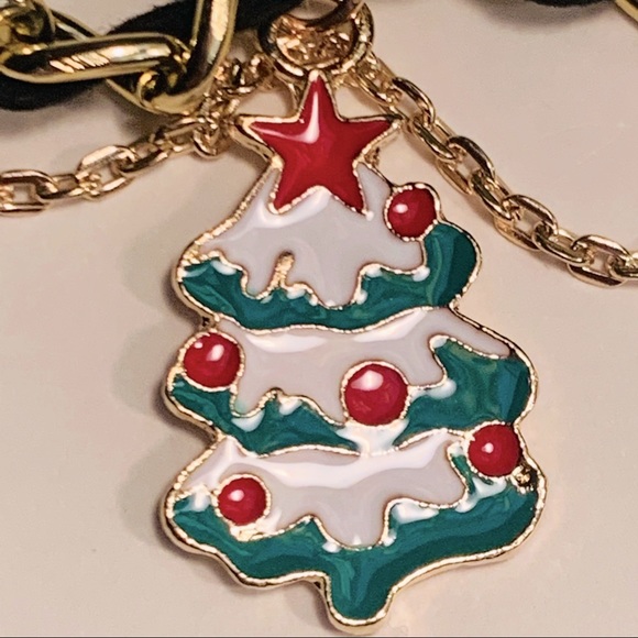 ☃️🆕 Betsey Johnson Style - Christmas Theme Bracelet - Picture 3 of 5